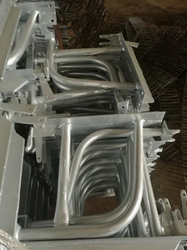 secure scaffolding